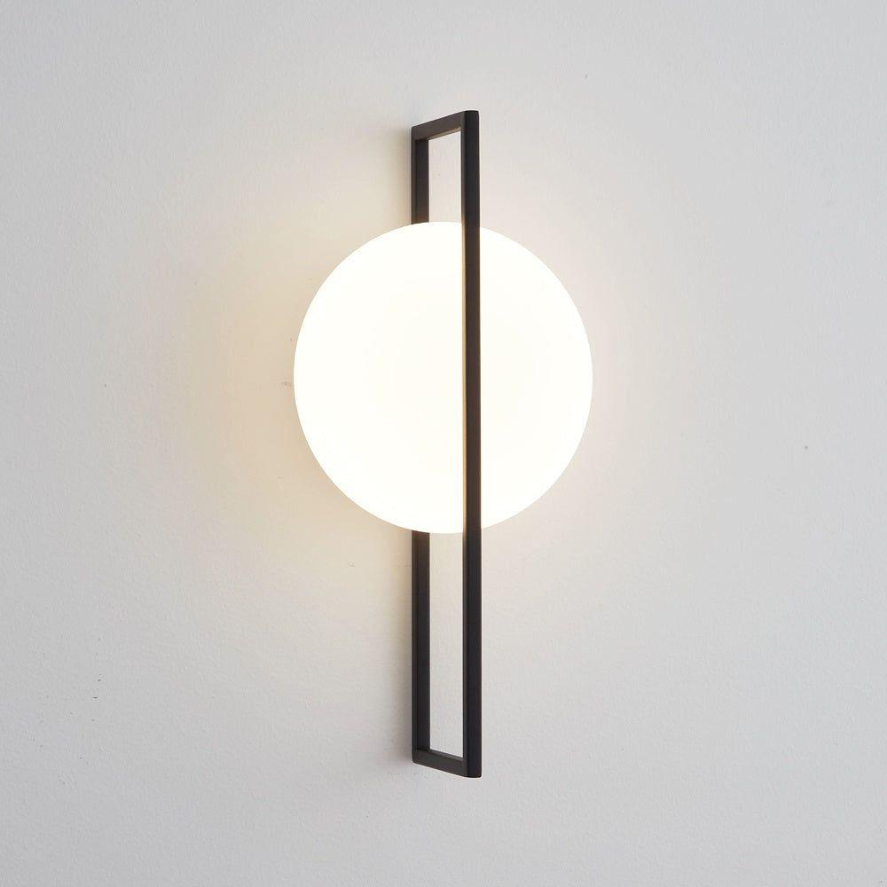 ثريا جدارية ليد