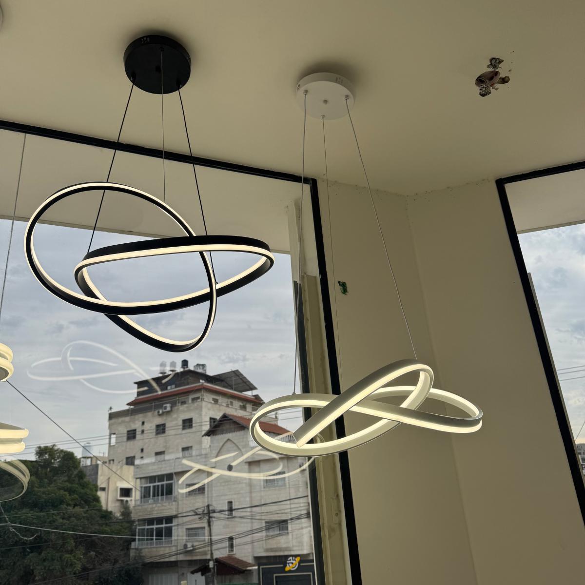 ثريا ليد ابيض