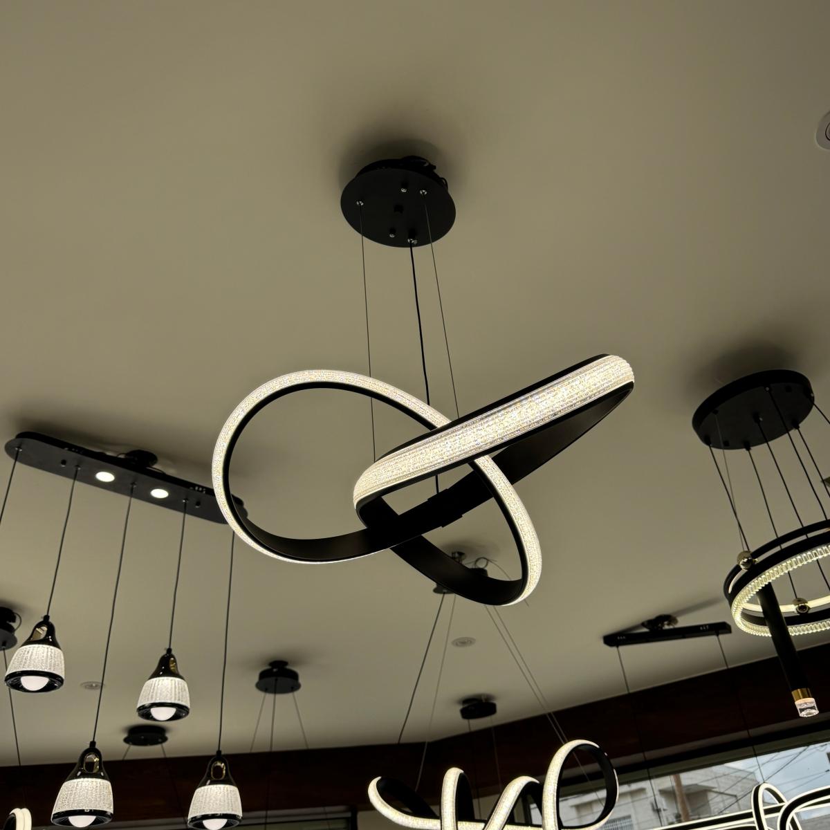 ثريا ليد اسود