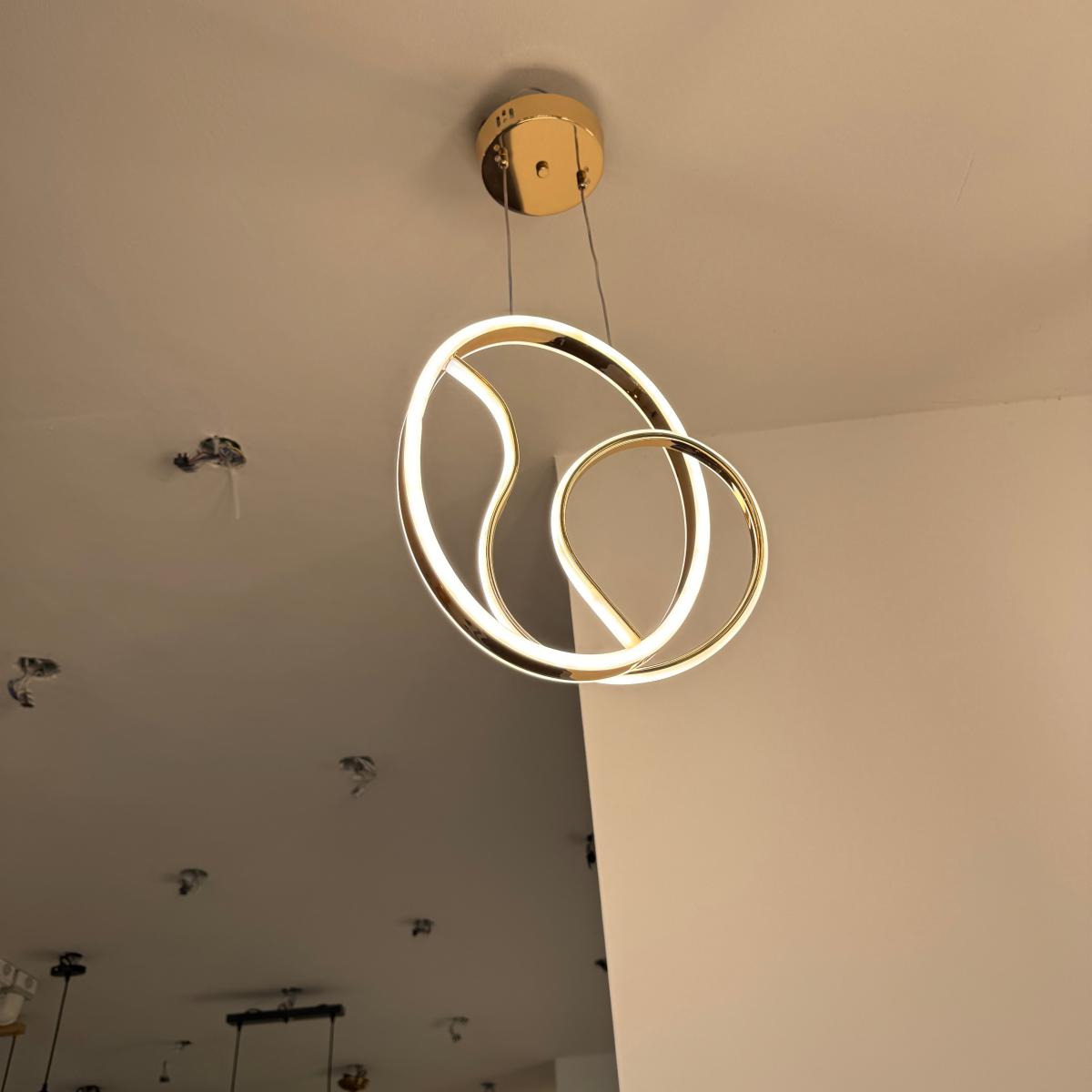 ثريا ليد مفرد ذهبي