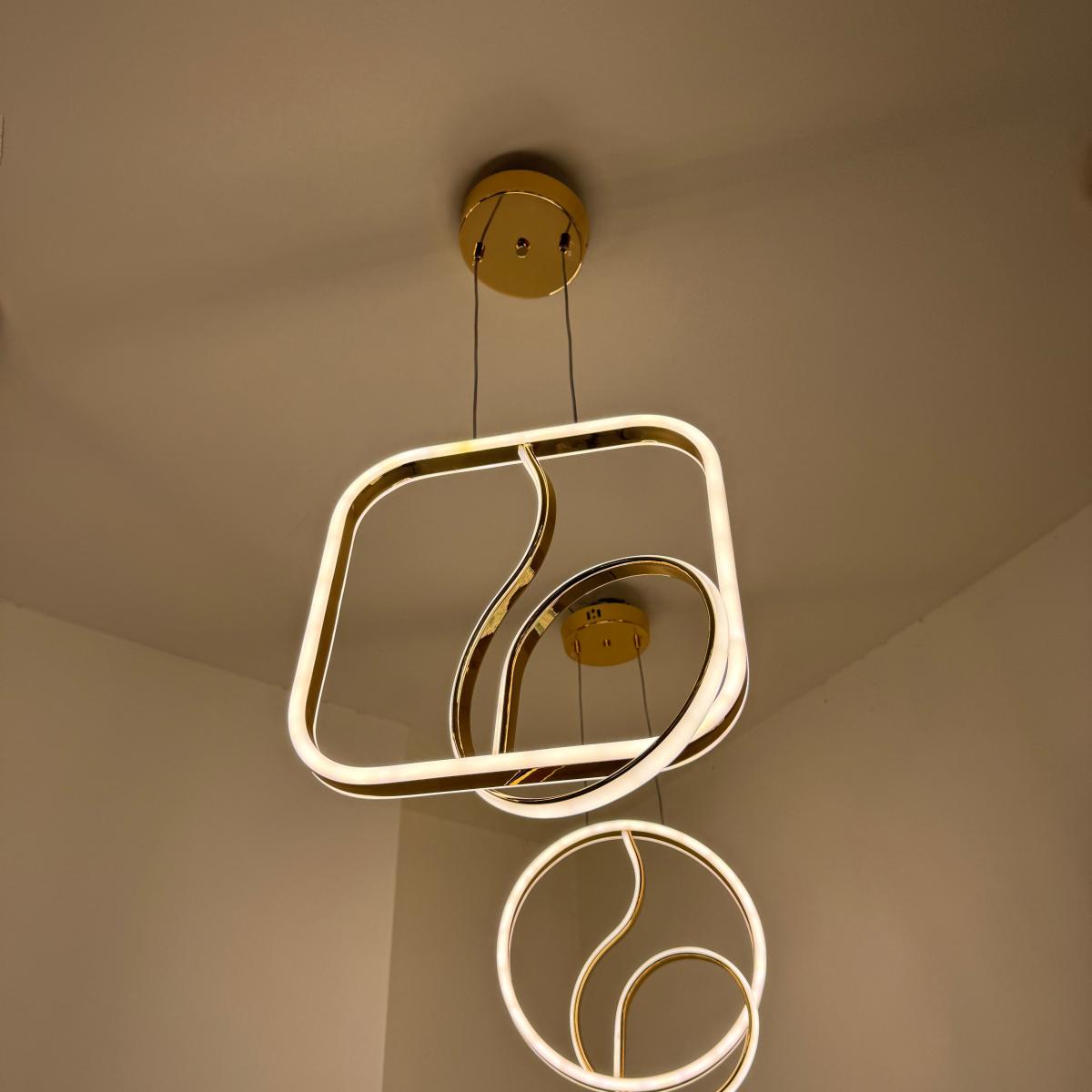 ثريا ليد مفرد ذهبي