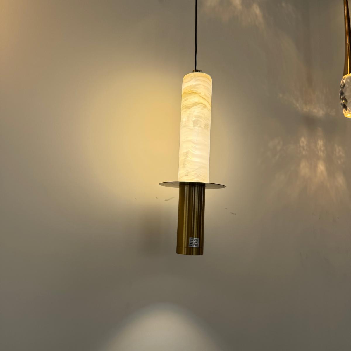 ثريا ليد مفرد ذهبي