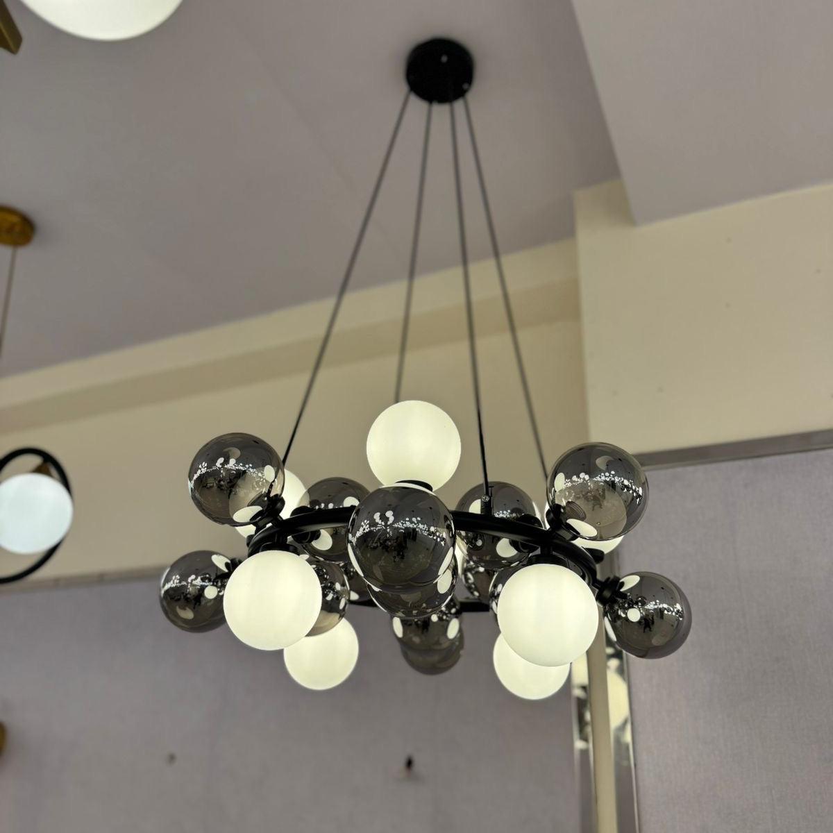 ثريا مودرن قطر 60 سم كرات أبيض وأسود