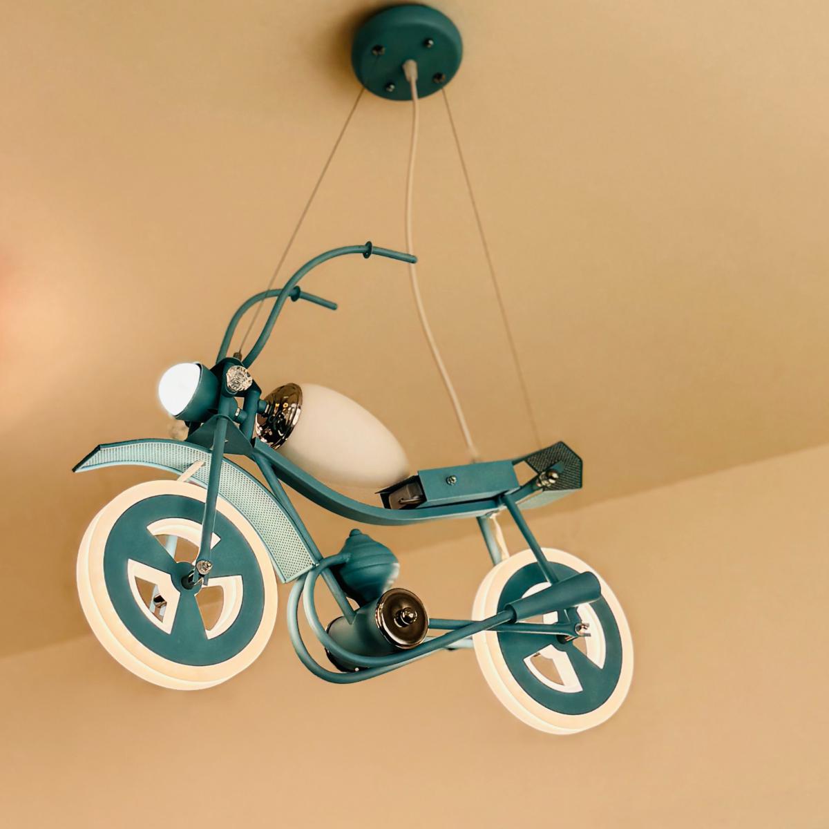 ثرية أطفال أولاد