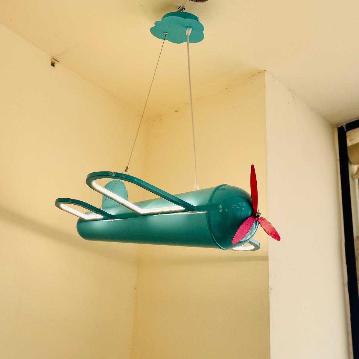 ثرية أطفال اولاد