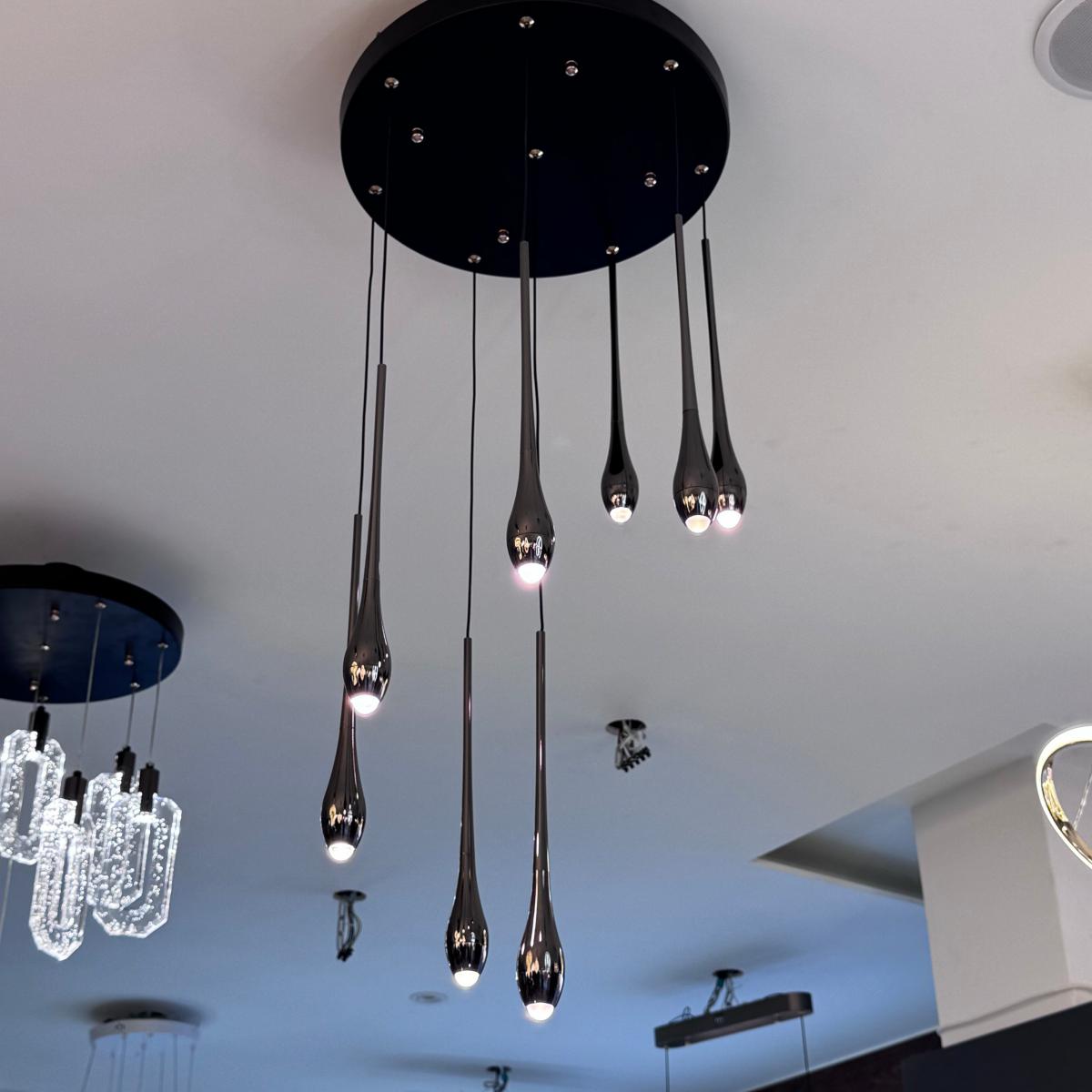 ثرية ليد سليندر ثماني