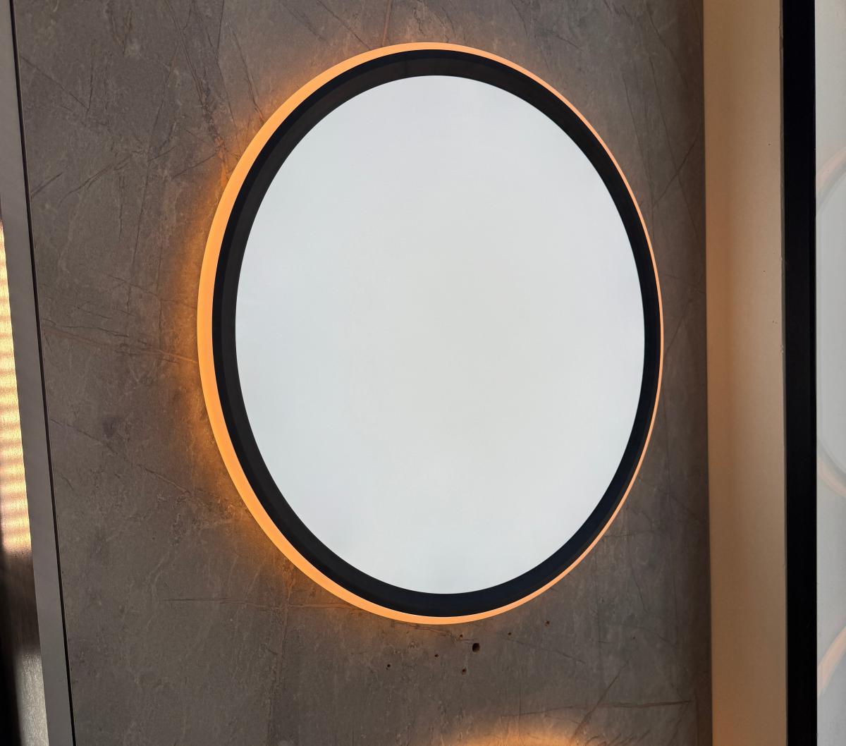 جلوب إطار اسود 53 سم 60 واط cct